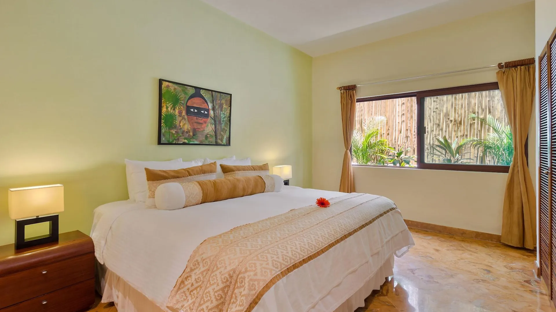 Porto Playa Condo Hotel And Beach Club Playa del Carmen
