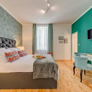 https://deluxe-rooms-tramonto.splithotels.org