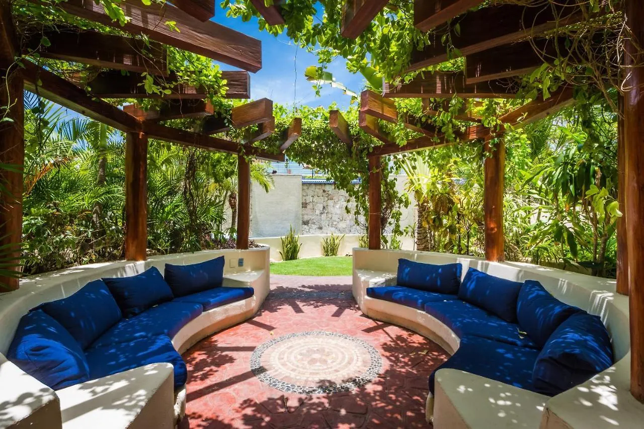 ****  Porto Playa Condo Hotel And Beach Club Playa del Carmen Mexico